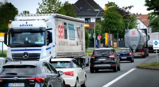 Geld-Streit gelöst: Ausbau von Straßen in OWL trotzdem weiter in der Warteschleife