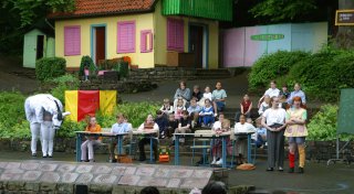Zauberhafte Premiere von „Pippi Langstrumpf“ auf der Freilichtbühne Nettelstedt