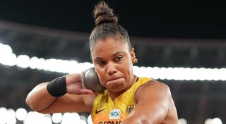 Kugelstoß-Olympiasiegerin Ogunleye verpasst WM-Medaille