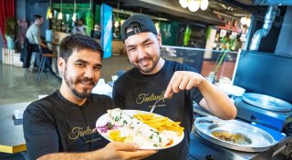 „Tantunique“ bietet in Bielefeld türkisches Streetfood der besonderen Art