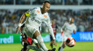 Neymar debütiert bei Santos: «Brauche mehr Spiele»