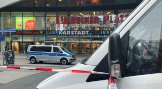 Nach Drohmail-Serie: Ermittler nehmen Verdächtige ins Visier