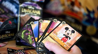 Sammelkarten-Hype treibt Umsatz von Ravensburger deutlich an