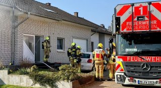 Zwei Personen bei Kellerbrand in Paderborn verletzt