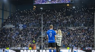Im Video: So erlebten die Fans das Abschiedsspiel von Fabian Klos in Bielefeld