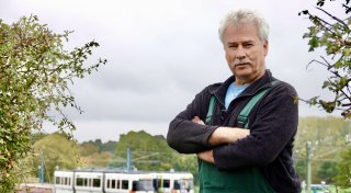 Lebensgefahr: Viele Bielefelder kürzen ihren Weg über die Stadtbahngleise ab