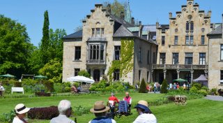 Für die ganze Familie: Gartensaison startet auf Schloss Ippenburg in Bad Essen
