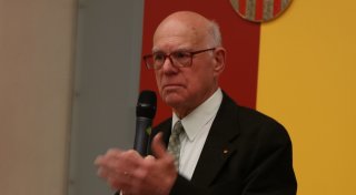 Früherer Bundestagspräsident spricht in Paderborn über Demokratie