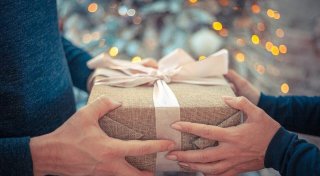 200 „Paket mit Herz“-Wunschzettel übrig: Verschenken Sie Freude an Weihnachten