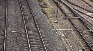 Kinder zwingen Zug in Bielefeld zur Notbremsung