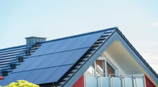 Photovoltaik sorgt 2024 für Rekordwert bei Stromeinspeisung