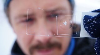 Paar verewigt Schneeflocken aus Antarktis und Arktis