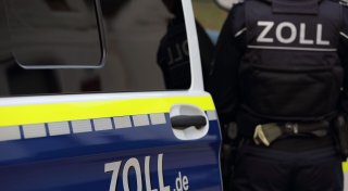 Razzia wegen illegaler Luxusautos für Russland - Spur führt nach Bielefeld