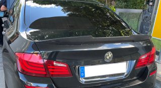 Verkehrskontrolle in Bielefeld: Polizei legt 406 PS starken BMW 550i still