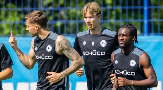 Zwei Arminia-Zugänge steigen ins Training ein - „so eine Hitze hatte ich noch nie“