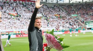 Union-Sieg beim Abschiedsspiel von Schiri Brych
