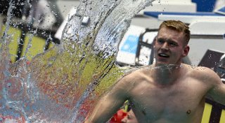 Schwarz schwimmt Europarekord über 800 Meter Freistil