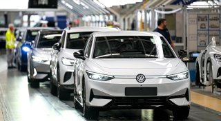 Plötzlicher Verkaufsboom bei E-Autos: Was steckt dahinter?