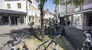 „Zweifelhafter Wallfahrtsort“: Nimani-Gedenkort in Bielefelds Altstadt abgeräumt
