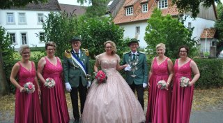 Im Wunderland der Träume: So feiert Ottenhausens König das Schützenfest