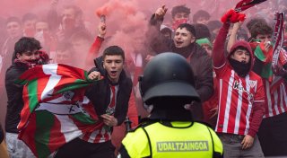 Viele Verletzte und Festnahmen bei Fankrawallen in Bilbao