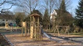 Verschönerung der Lutter in Bielefeld: Spielplatz und Blumenwiese bald fertig