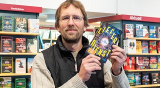 Buchhändler aus dem Kreis Herford empfehlen: Diese Bücher müssen Sie 2025 lesen