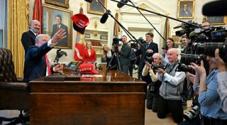 Reportervereinigung des Weißen Hauses wehrt sich gegen Trump