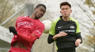 SC Herford kassiert sieben Karten und zwei Strafstoßtore in einer Halbzeit