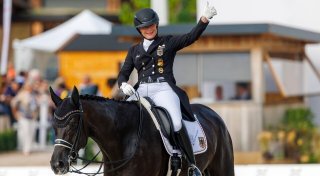 Werth verpasst 10. Einzel-Gold bei Dressur-EM
