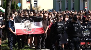 Rechte Jugendgruppen wachsen schnell - bundesweit vernetzt