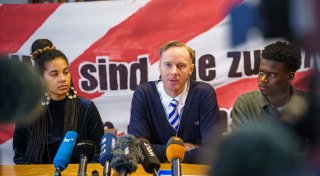 Bündnis wirft Polizei Gewalt bei Demos gegen AfD-Jugend vor