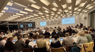 Der Tag in OWL: Vermisstensuche auf Smoothie-Flaschen - AfD übernimmt brisante Rolle