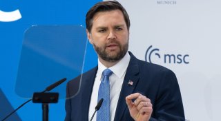 Trumps Vize J.D. Vance warnt vor „Brandmauern“ in Europa