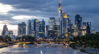 Banken-Deals könnten Frankfurter Büromarkt Rekord bringen