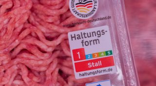 Handelsketten nehmen Abschied vom Billigfleisch