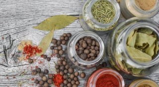 Testen Sie Ihr Wissen zu Pfeffer, Curry & Co. in diesem Gewürze-Quiz!