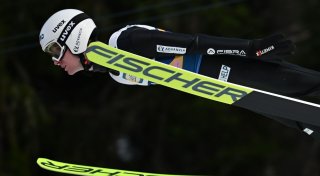 Zu große Anzüge: Norwegische Skispringer disqualifiziert