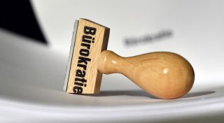 Vorstoß von Grünen: Personalabbau in Bundesministerien