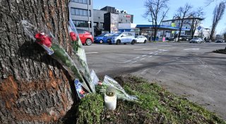 Mutmaßliches Autorennen mit Toten: Person weiter flüchtig