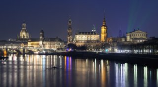 Dresden-Gedenken im Schatten von Krieg und Bundestagswahl