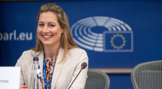 EU-Abgeordnete Mertens: „Asylzentren außerhalb der Grenzen sind eine Möglichkeit“