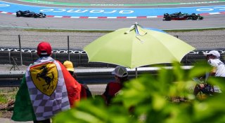 Norris und Verstappen mit identischer Zeit - Piastri top