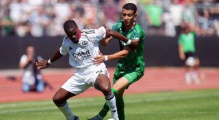 Ohne Trapp: Frankfurt meistert Auftakthürde im DFB-Pokal