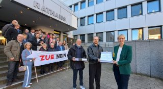 Fast 6.000 Unterschriften gegen Unterkunft für Geflüchtete im Kreis Gütersloh