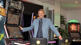 Glücksspiel-Pionier Gauselmann geht nach 67 Jahren in Rente
