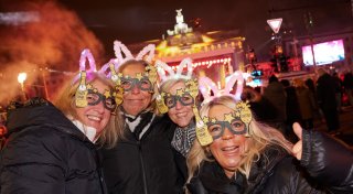 Warten auf das Jahr 2025 - Viele Länder haben schon gefeiert