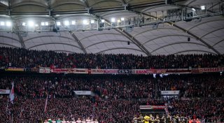 Attacke in Magdeburg: Gedenkminute bei Fußballspielen