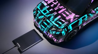 Kommender Porsche Cayenne lädt kabellos