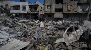 Palästinenser: Viele Tote in Gaza - auch bei Hilfszentren